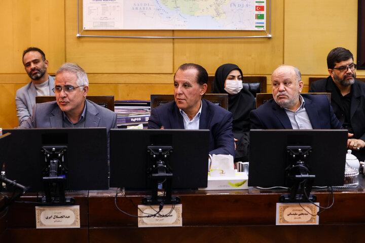 نشست سه شنبه ۴ آذرماه کمیسیون عمران مجلس با حضور رئیس شورای شهر تهران