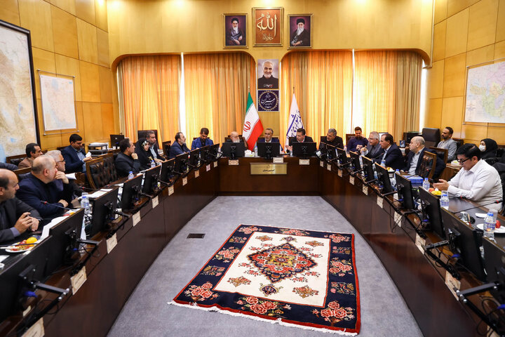 نشست سه شنبه ۴ آذرماه کمیسیون عمران مجلس با حضور رئیس شورای شهر تهران