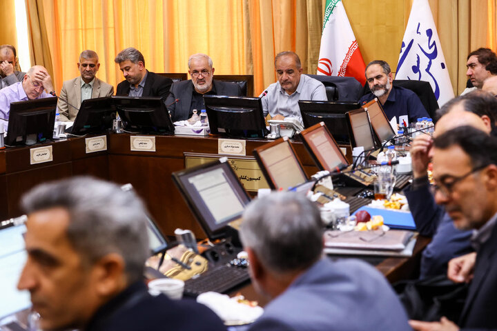 نشست سه شنبه ۴ آذرماه کمیسیون کشاورزی مجلس با حضور وزیر نیرو