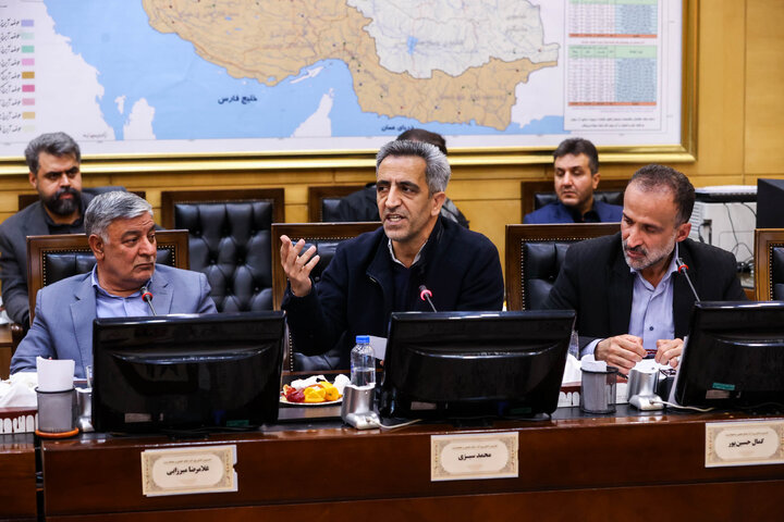 نشست سه شنبه ۴ آذرماه کمیسیون کشاورزی مجلس با حضور وزیر نیرو