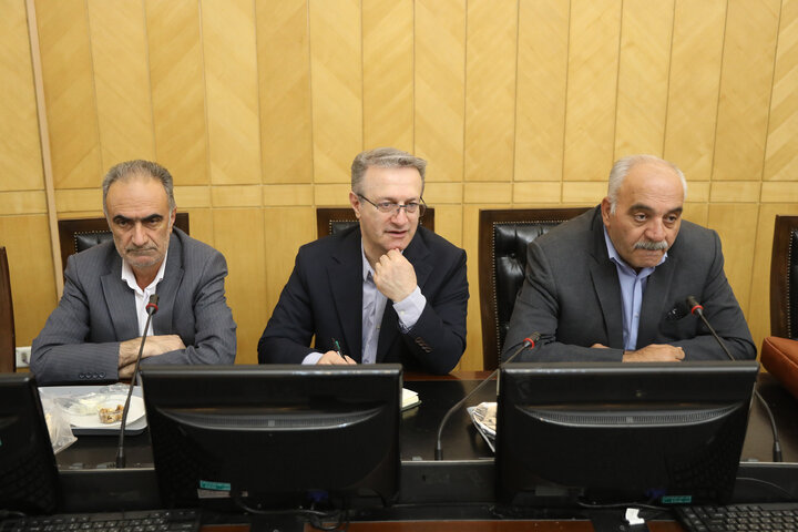 نشست مشترک چهارشنبه 5 آذرماه نمایندگان با وزیر تعاون، کار و رفاه اجتماعی