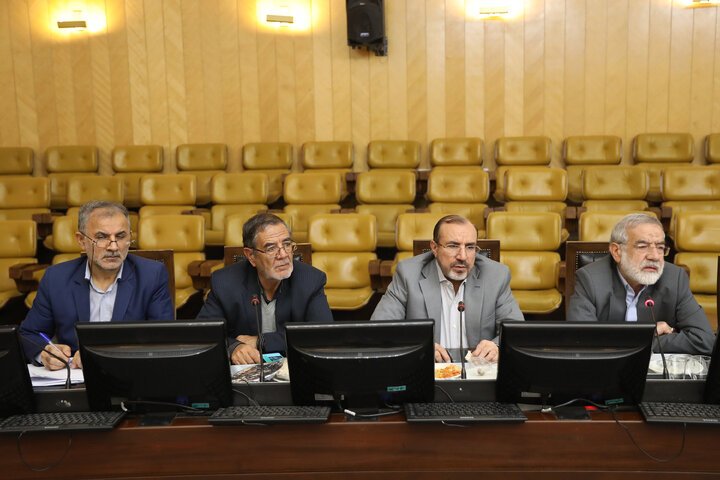 نشست مشترک چهارشنبه 5 آذرماه نمایندگان با وزیر تعاون، کار و رفاه اجتماعی