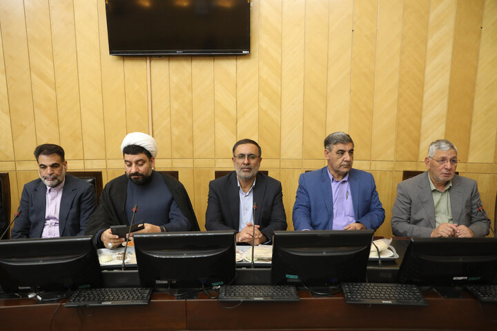 نشست مشترک چهارشنبه 5 آذرماه نمایندگان با وزیر تعاون، کار و رفاه اجتماعی