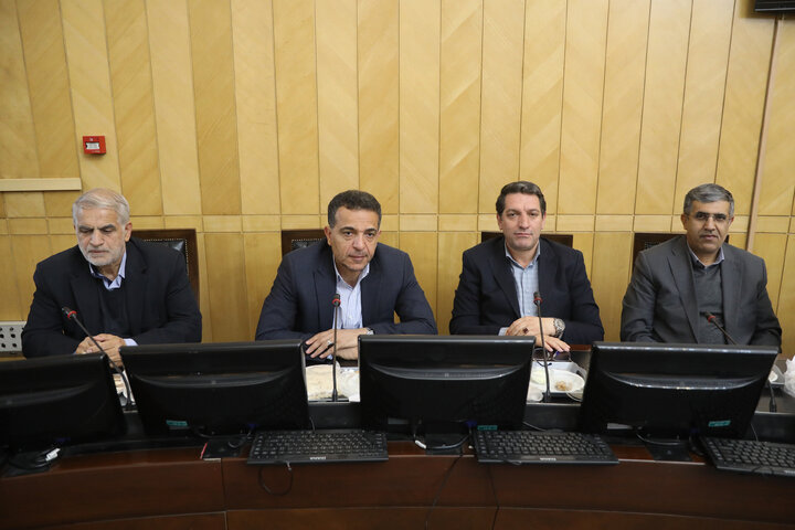 نشست مشترک چهارشنبه 5 آذرماه نمایندگان با وزیر تعاون، کار و رفاه اجتماعی