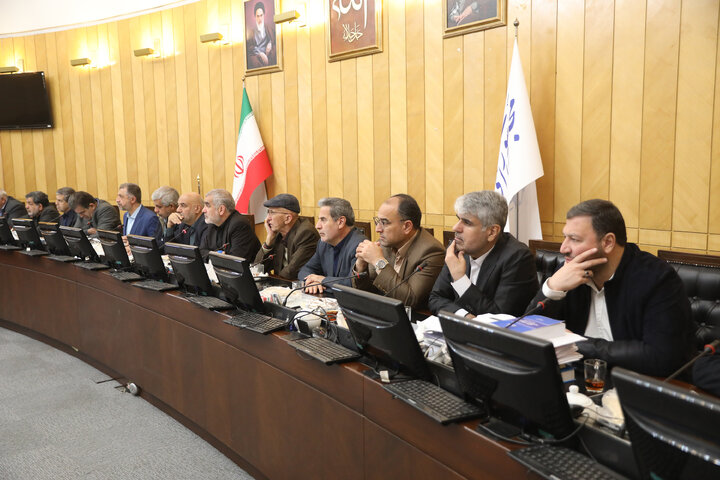 نشست مشترک چهارشنبه 5 آذرماه نمایندگان با وزیر تعاون، کار و رفاه اجتماعی