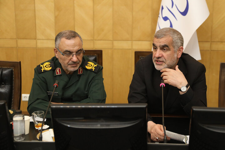 دیدار نیکزاد با دانشجویان بسیجی رشته حقوق دانشگاه امام حسین (ع)