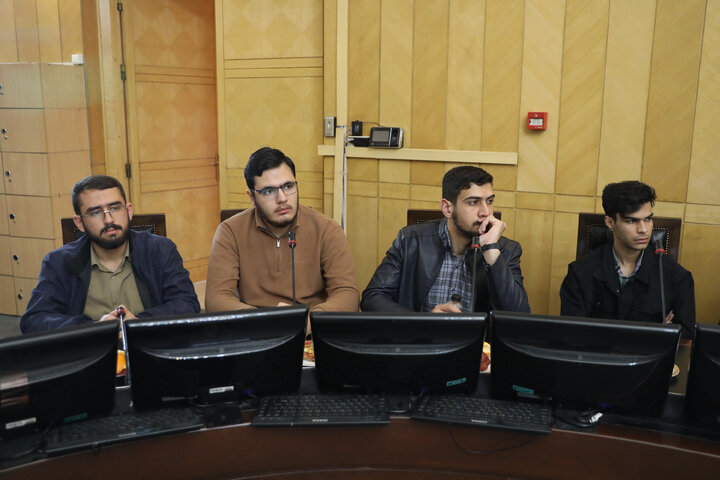 دیدار نیکزاد با دانشجویان بسیجی رشته حقوق دانشگاه امام حسین (ع)