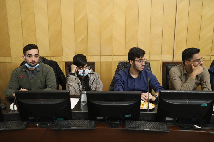 دیدار نیکزاد با دانشجویان بسیجی رشته حقوق دانشگاه امام حسین (ع)