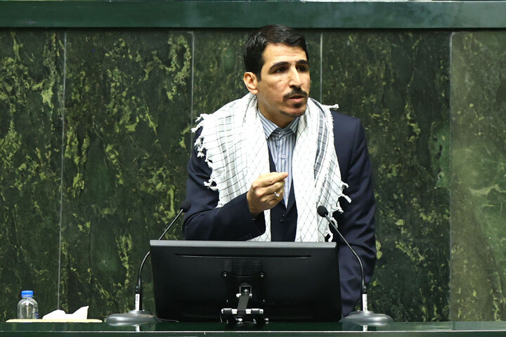 ناطقین صحن علنی چهارشنبه 5 اذر 1404