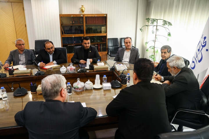 جسه بررسی آغاز عملیات احداث خط سه مترو تبریز با حضور نمایندگان تبریز و مسئولان مربوطه