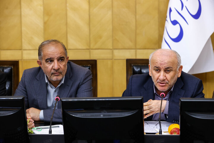 نشست مشترک کمیسیون‌های کشاورزی و شوراها به منظور بررسی وضعیت آتش‌سوزی جنگل‌های شمال کشور