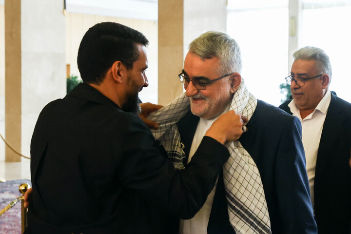 مراسم گرامیداشت هفته بسیج و آغاز به کار پایگاه مقاومت بسیج شهید مدرس