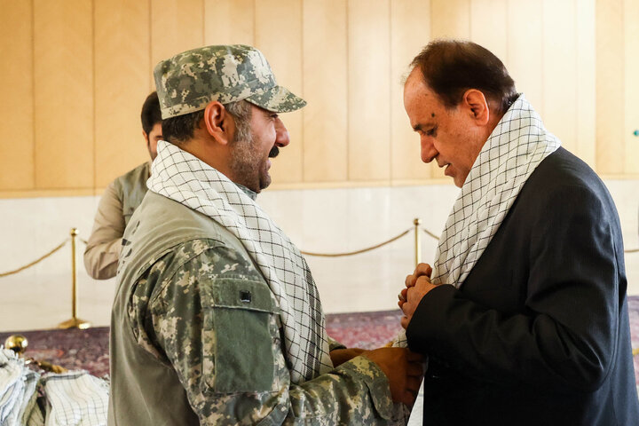 مراسم گرامیداشت هفته بسیج و آغاز به کار پایگاه مقاومت بسیج شهید مدرس