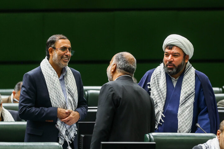 مراسم گرامیداشت هفته بسیج و آغاز به کار پایگاه مقاومت بسیج شهید مدرس