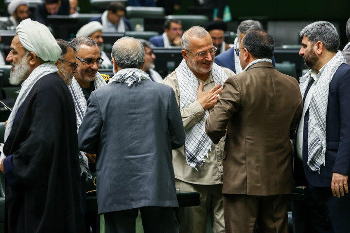 مراسم گرامیداشت هفته بسیج و آغاز به کار پایگاه مقاومت بسیج شهید مدرس