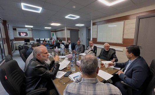 جلوگیری از تشدید آلودگی هوا؛ مطالبه فوری متفکرآزاد از وزرای نفت و نیرو