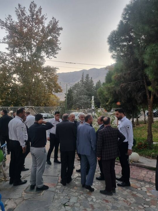 بازدید نمایندگان از بیمارستان ۶۱۵ تخت‌خوابی نیایش خرم‌آباد