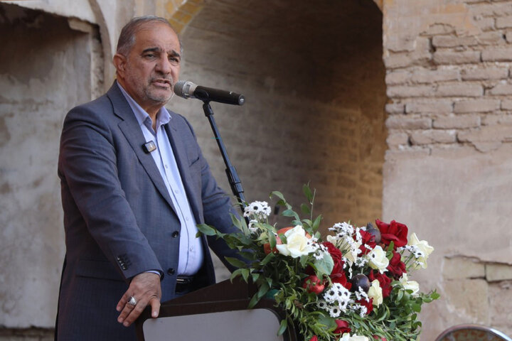 حضور و سخنرانی رییس کمیسیون_ کشاورزی در چهارمین جشنواره م ملی انار ساوه