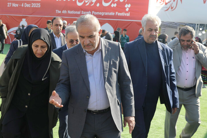 حضور در افتتاحییه چهارمین نمایشگاه جشنواره انار ساوه