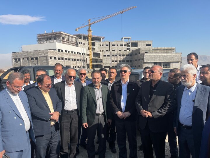 وعده تخصیص ۷۰ همت برای ارتقای سلامت لرستان