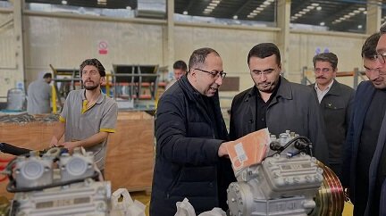 بازدید منفکرآزاد از خطوط تولید اتوبوسهای درونشهری/پیگیری نوسازی ناوگان شهری،راهی برای هوای پاکتر