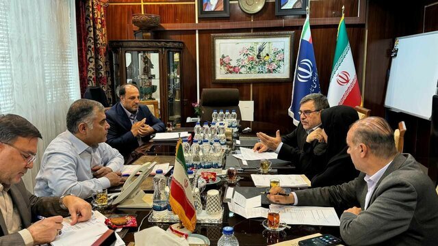 تأکید بر تسریع توسعه میادین چنگوله و آذر در دیدار فلاحی با مدیرعامل شرکت مهندسی توسعه نفت