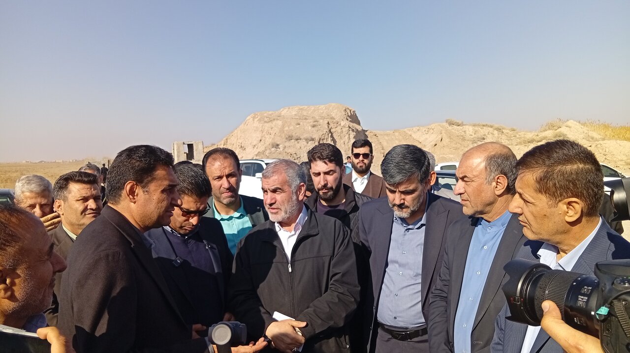 پیگیری تخصیص دستگاه ام.آر.آی برای بیمارستان موسی بن جعفر(ع) قوچان/ بازدید از وضعیت محورهای شهری و روستایی قوچان