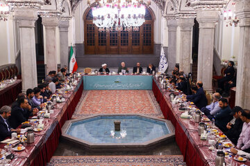 نشست صمیمانه دکتر قالیباف با مدیران رسانه‌های کشور