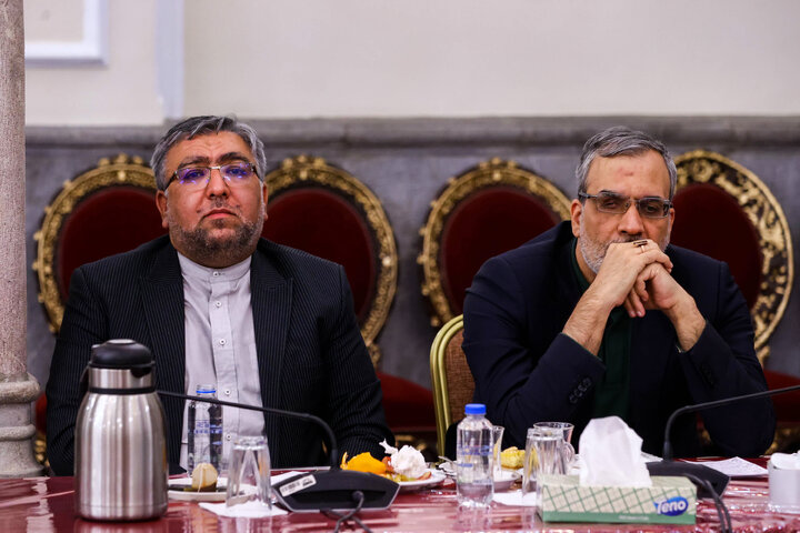 نشست صمیمانه دکتر قالیباف با مدیران رسانههای کشور