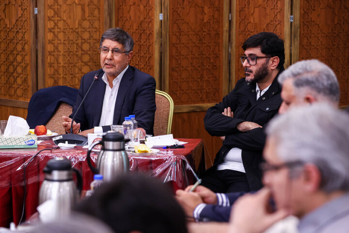 نشست صمیمانه دکتر قالیباف با مدیران رسانههای کشور