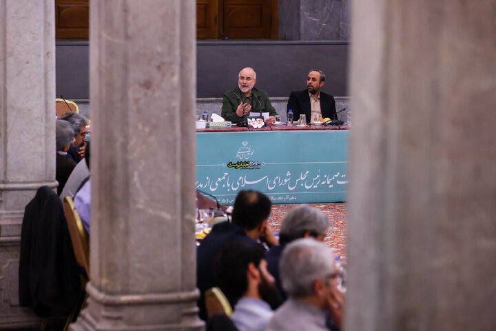 نشست صمیمانه دکتر قالیباف با مدیران رسانه‌های کشور