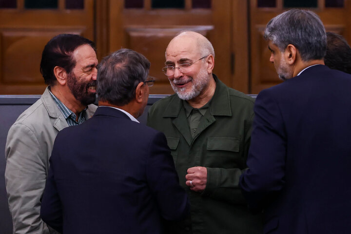 نشست صمیمانه دکتر قالیباف با مدیران رسانههای کشور