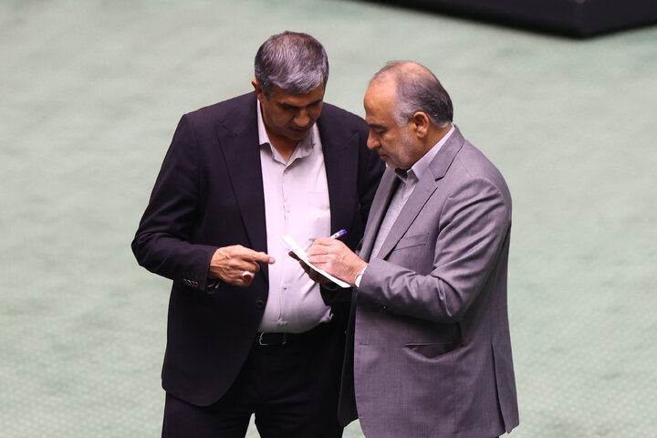 نشست علنی یکشنبه 9 آذرماه مجلس شورای اسلامی