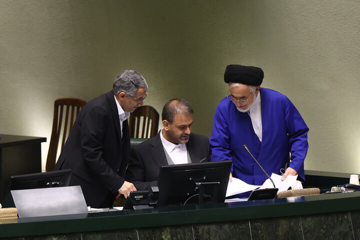 نشست علنی یکشنبه 9 آذرماه مجلس شورای اسلامی