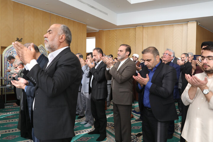 مراسم ختم خواهر رحمت نوروزی نماینده علی آباد در مجلس شورای اسلامی