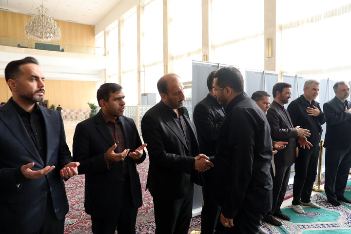 مراسم ختم خواهر رحمت نوروزی نماینده علی آباد در مجلس شورای اسلامی