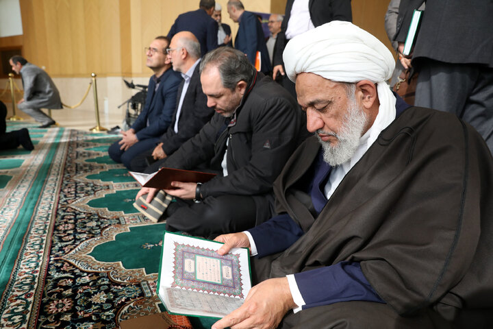 مراسم ختم خواهر رحمت نوروزی نماینده علی آباد در مجلس شورای اسلامی