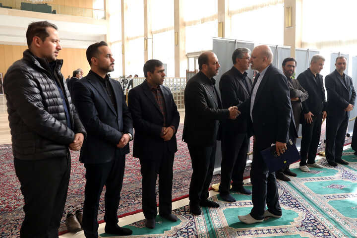 مراسم ختم خواهر رحمت نوروزی نماینده علی آباد در مجلس شورای اسلامی