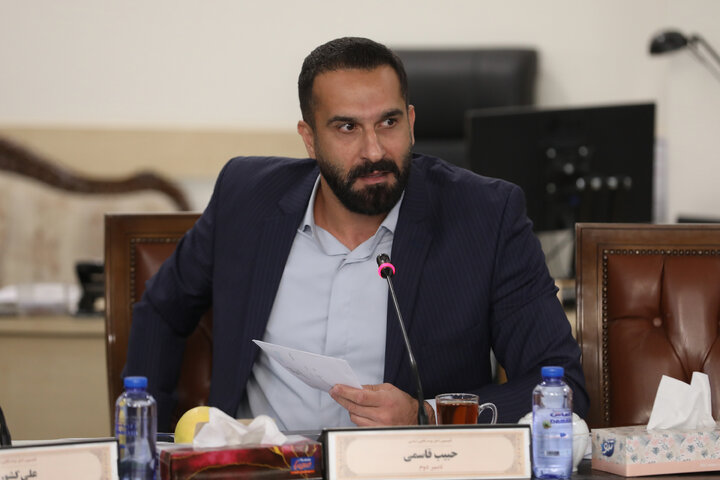 نشست کمیسیون اصل نود در خصوص عدم اجرای قوانین مرتبط با حقوق نخبگان علمی کشور