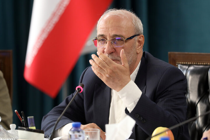 نشست کمیسیون اصل نود در خصوص عدم اجرای قوانین مرتبط با حقوق نخبگان علمی کشور