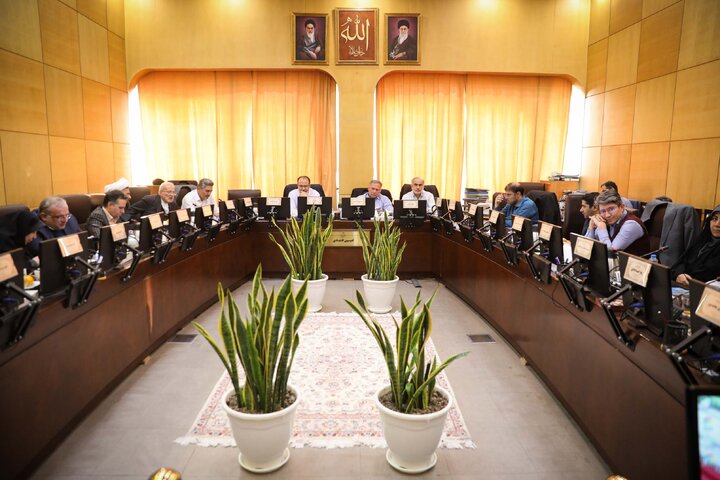 نشست 9 آذر کمیسیون اقتصادی