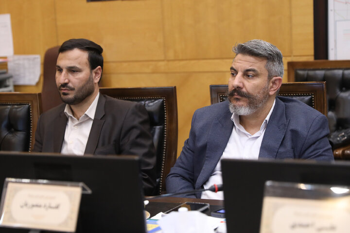 نشست 9 آذر کمیسیون شوراها