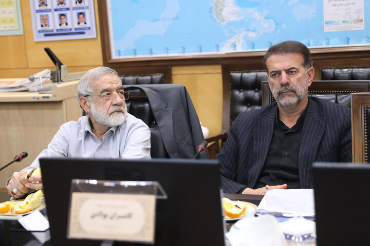 نشست 9 آذر کمیسیون شوراها