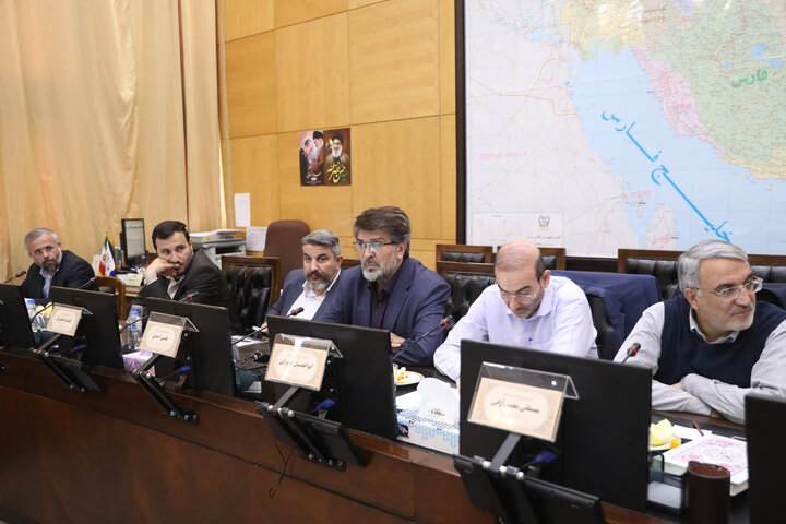 نشست 9 آذر کمیسیون شوراها