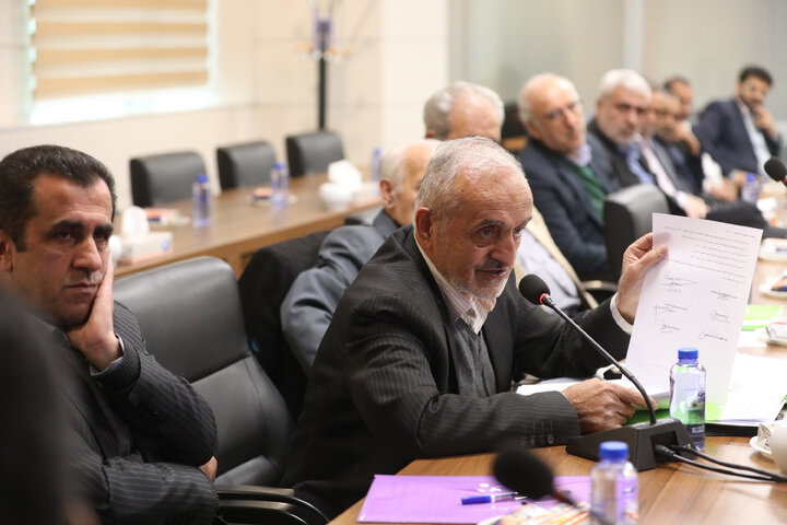 نشست پیمان فلسفی  با مدیران  شهرستان شمیرانان