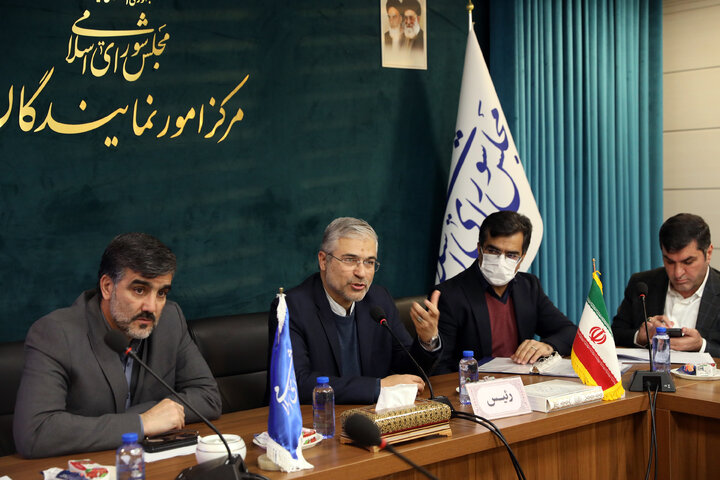 نشست پیمان فلسفی  با مدیران  شهرستان شمیرانان