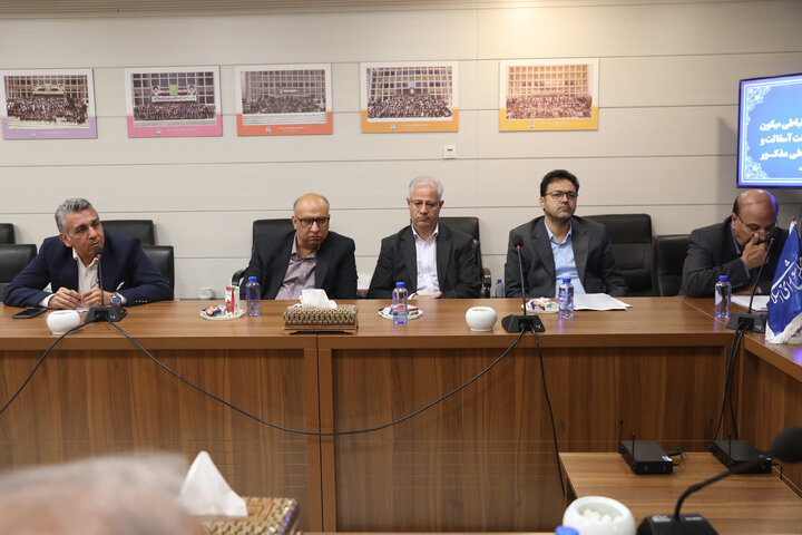 نشست پیمان فلسفی  با مدیران  شهرستان شمیرانان