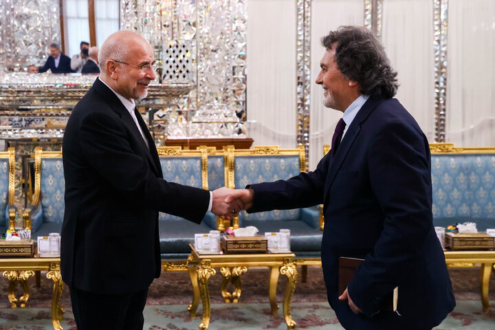 دیدار وزیر امور خارجه ترکیه با دکتر قالیباف