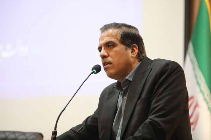 نشست هم اندیشی فعالان اقتصادی شهرستانهای کاشمر و خلیل آباد با نیکزاد نایب رئیس مجلس