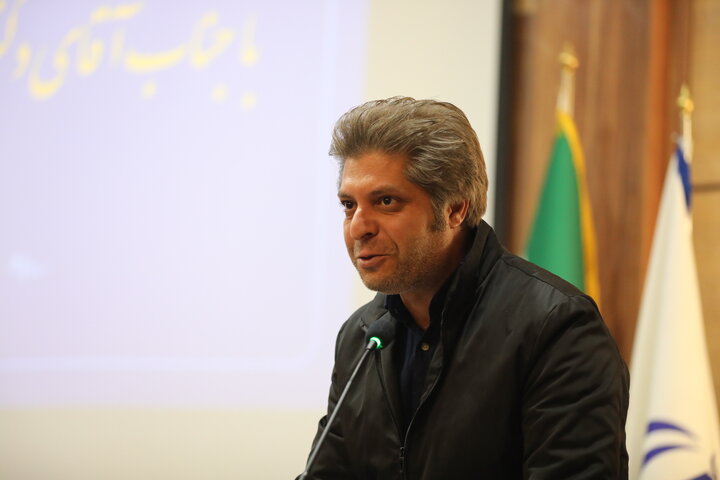 نشست هم اندیشی فعالان اقتصادی شهرستانهای کاشمر و خلیل آباد با نیکزاد نایب رئیس مجلس